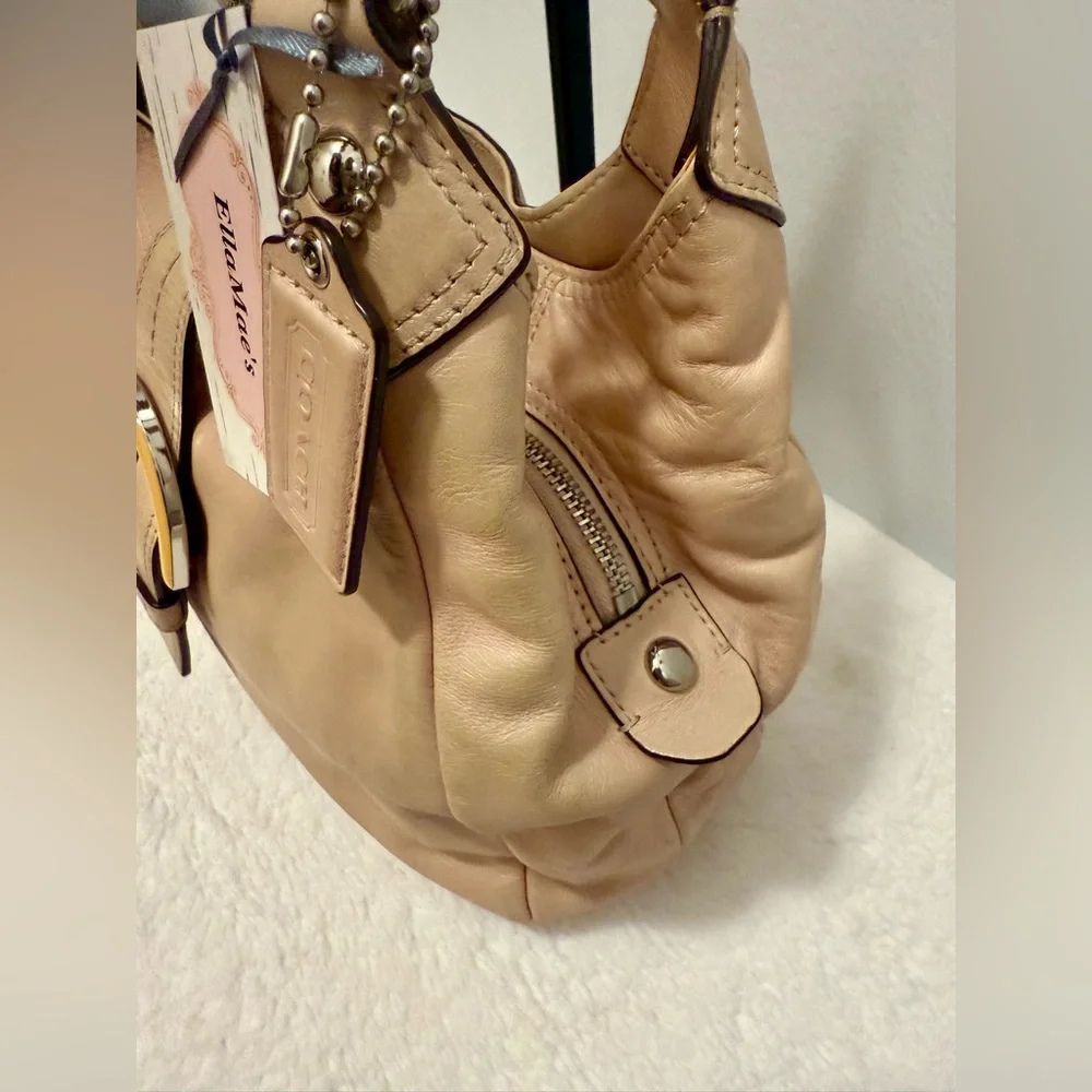 Coach Vintage Lynn Soho Champagne Beige Leather Shoulder Bag - Picture 5 of 8